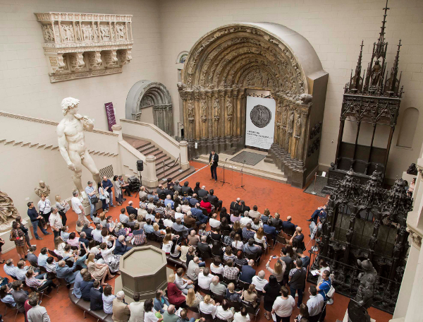 Выставка в ГМИИ им. А.С. Пушкина «Наметив контуры резцом… Человек и его изображение в памятниках нумизматики от Античного до Нового времени»